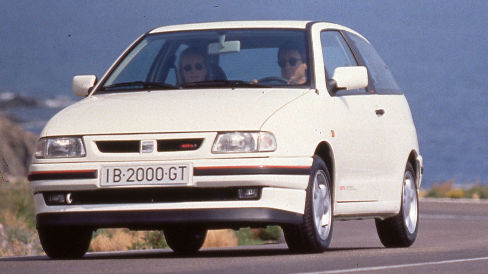 Top 10 hot hatches of the ‘90s