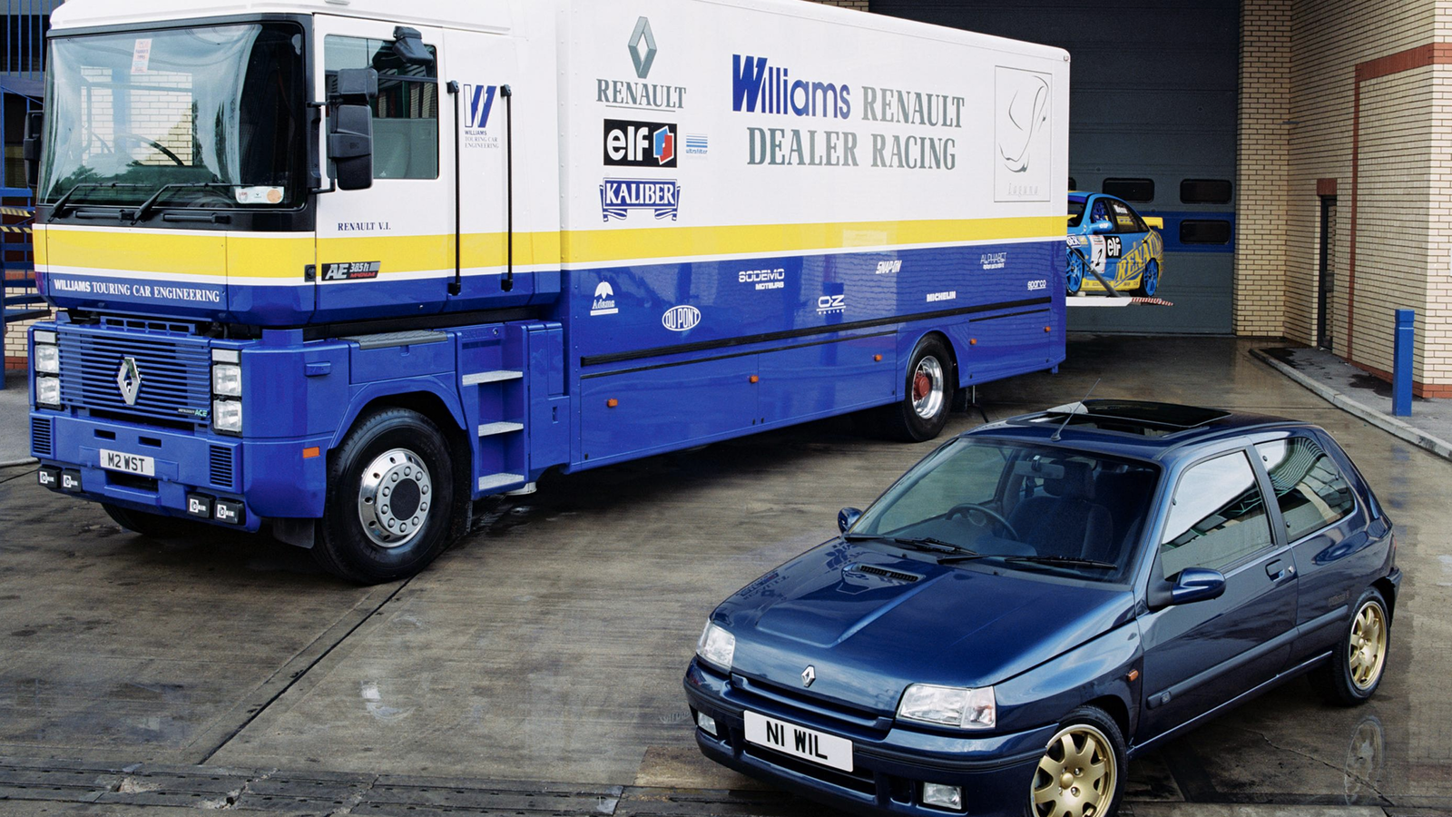 Top 10 hot hatches of the ‘90s