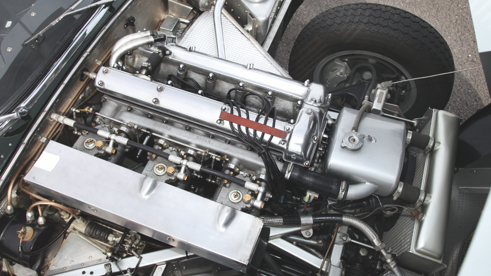 25 greatest drivers' cars of all time