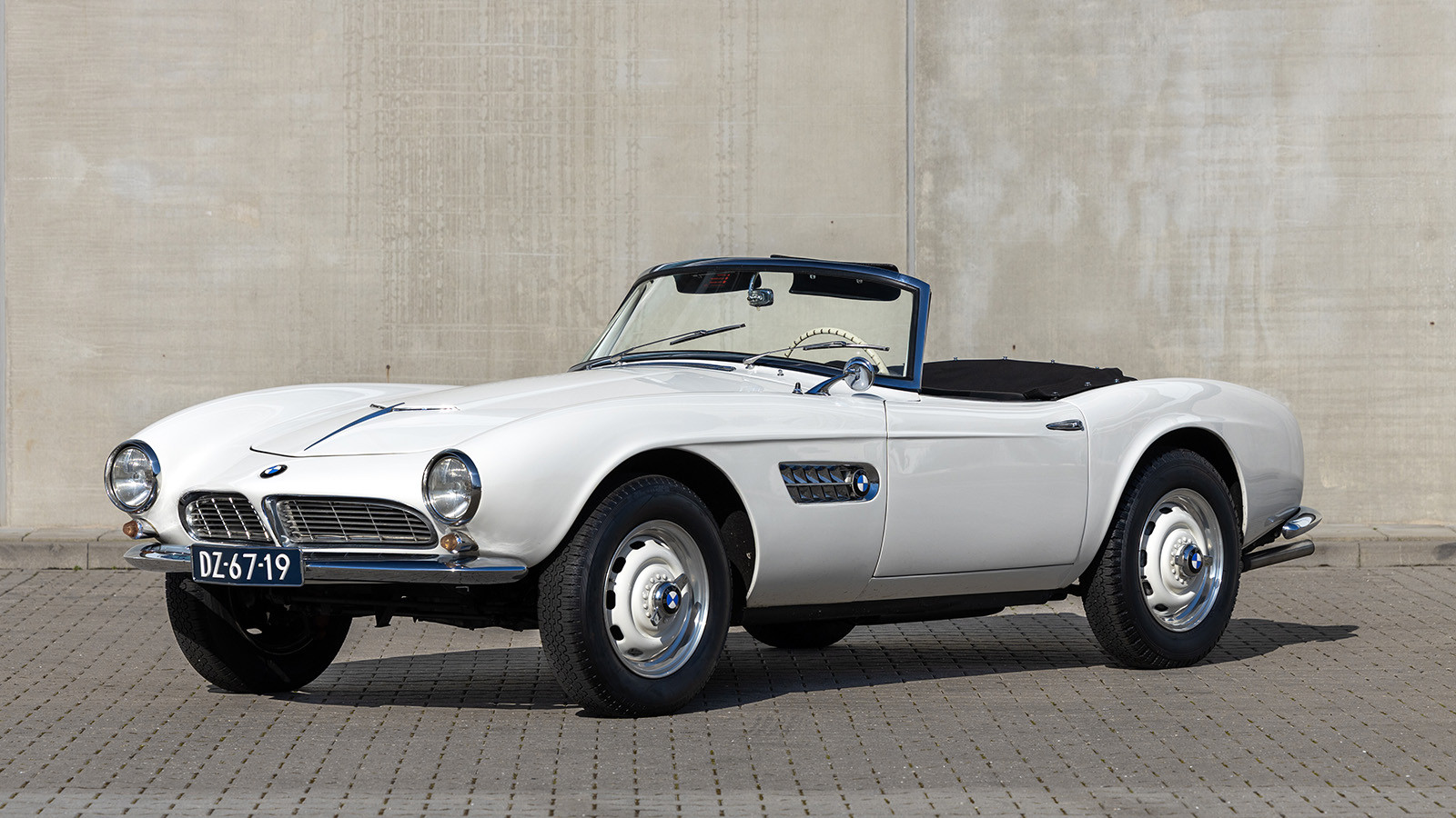 16 rare BMWs for sale this month