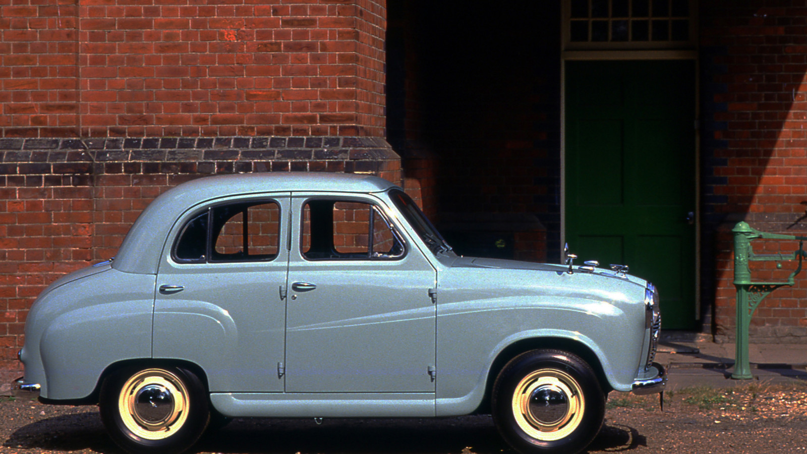 Austin ‘Flying A’ badge