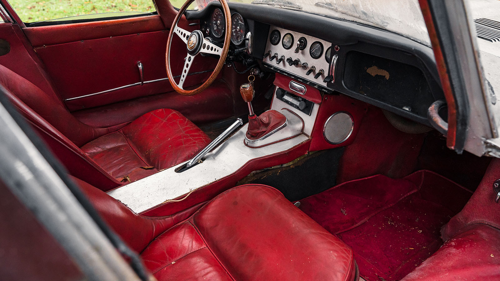 This Jaguar E-type was found in a barn – now it’s for sale