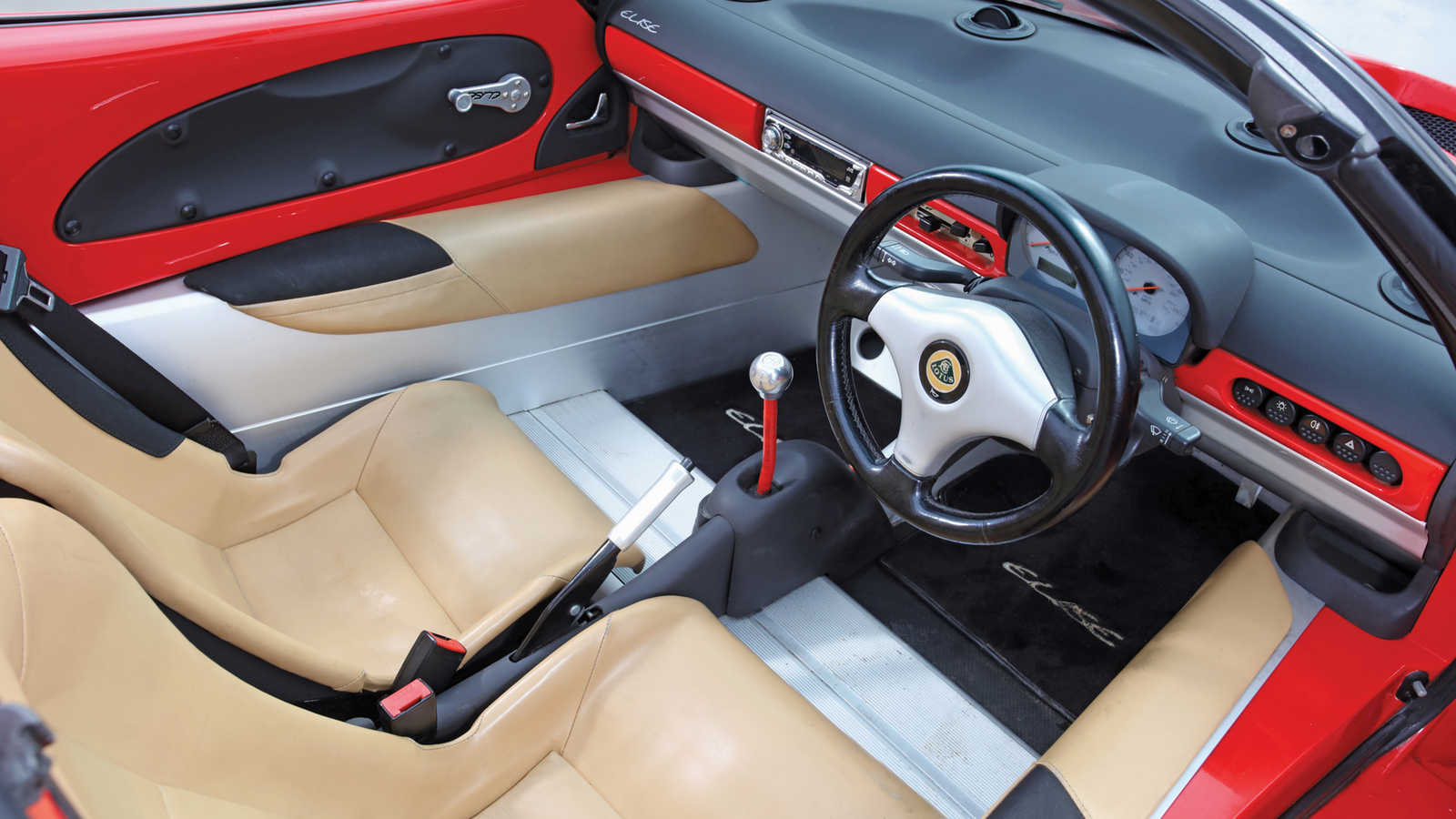 28 great classic cars that should rise in value