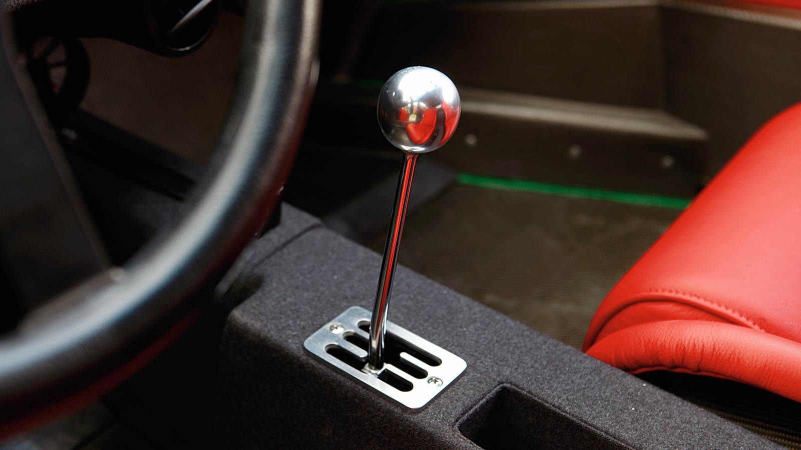 Ferrari battle: 288GTO vs F40 vs F50 vs Enzo