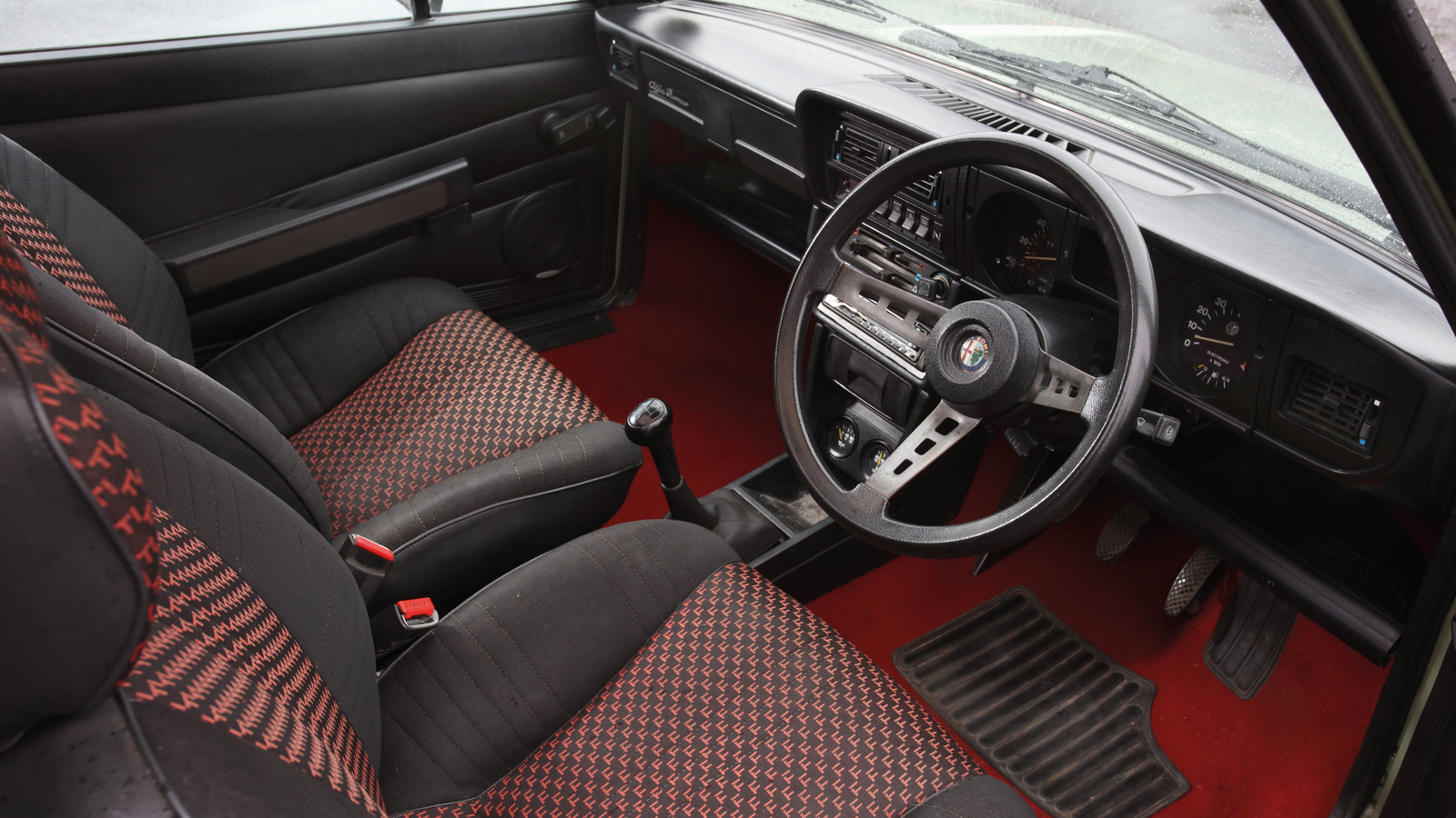 Retro hot hatch supertest: 19 legends driven